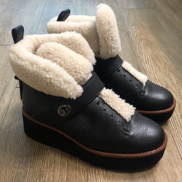 COACH Urban Hiker Shearling Boots Size 5.5 - Picture 4 of 8